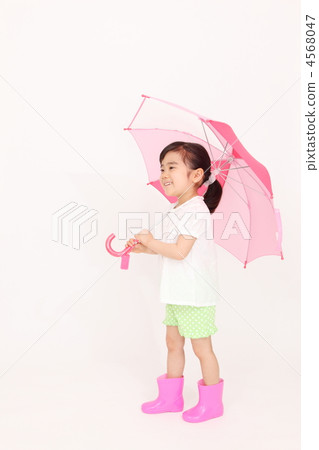 女孩雨天圖像 女孩雨天圖像 4568047