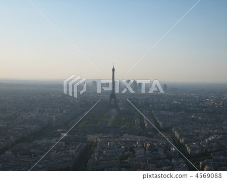 high, high-rise, multistoried 4569088