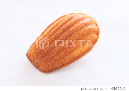 Baked confectionery Madeleine 4569241
