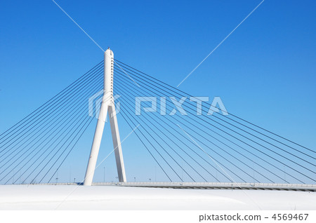 Harp Bridge 4569467