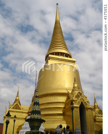 Golden Stupa - Grand Palace - Bangkok 4575051