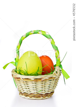 basket with easter eggs 4576532