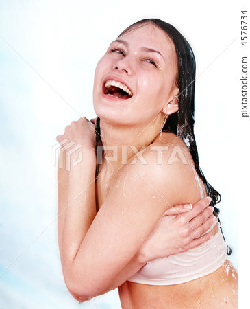 Beatiful girl in water. Body care. Beatiful girl in water. Body care. 4576734