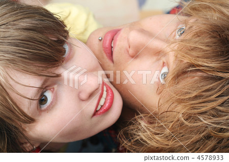 Portrait of smiling young beauty couple 2 Portrait of smiling young beauty couple 2 4578933