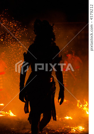 Kecak dance silhouette 4579212