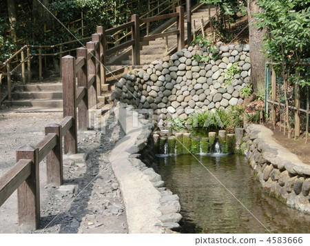 Pond of the hawk's road True water figure group 2 Pond of the hawk's road True water figure group 2 4583666