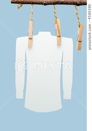 Paper shirt 4590390