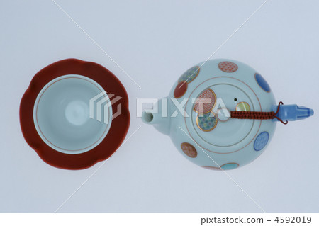 Porcelain _ teapot _ cold water _ tea ceremony Porcelain _ teapot _ cold water _ tea ceremony 4592019
