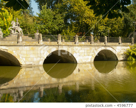 stone bridge in old park 4596777