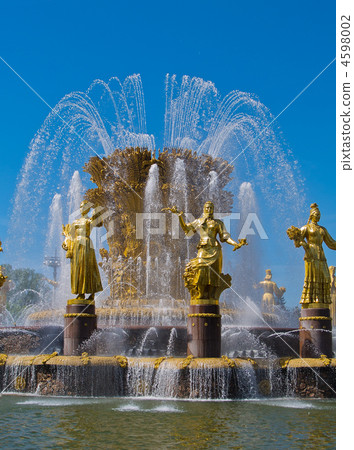 old soviet Fountain of Friendship of peoples, Moscow, Russia old soviet Fountain of Friendship of peoples, Moscow, Russia 4598002