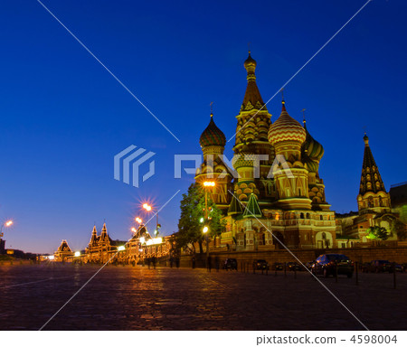 Cathedral of Basil the blessed at night, Moscow, Russia Cathedral of Basil the blessed at night, Moscow, Russia 4598004