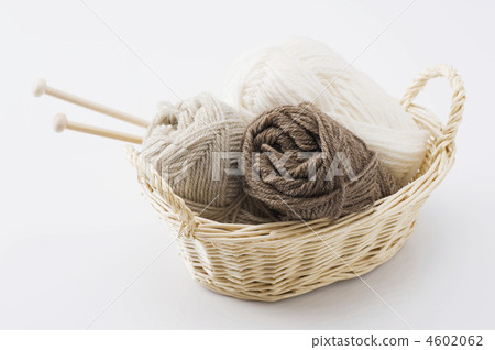 籃子裡的羊毛球 籃子裡的羊毛球 4602062