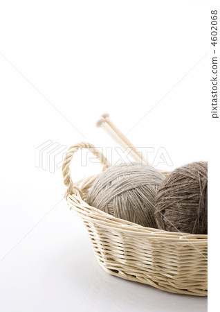 籃子裡的羊毛球 籃子裡的羊毛球 4602068