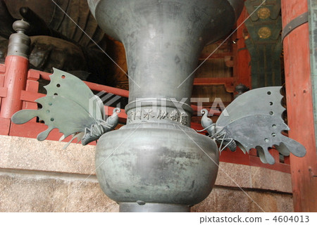 燕尾蝴蝶花瓶(東大寺/奈良市,奈良縣) 燕尾蝴蝶花瓶(東大寺/奈良市,奈良縣) 4604013