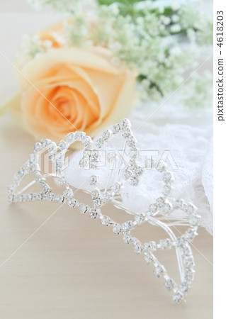 Tiara flower wedding 4618203