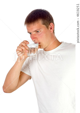 Young man drinking water Young man drinking water 4619251