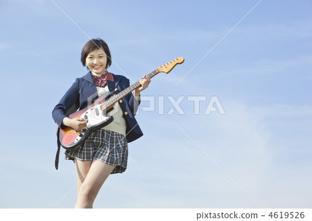 女孩高中學生用電吉他 女孩高中學生用電吉他 4619526