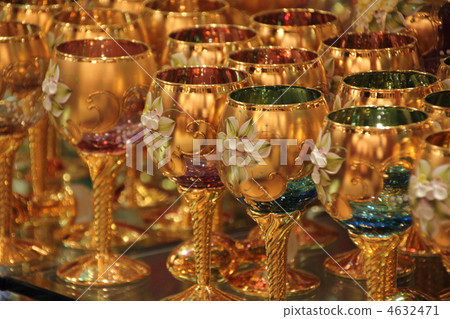 Venetian glass 4632471