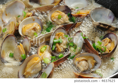 Steamed bamboo clam 4637625