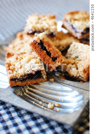 Blueberry crumbling 4641150