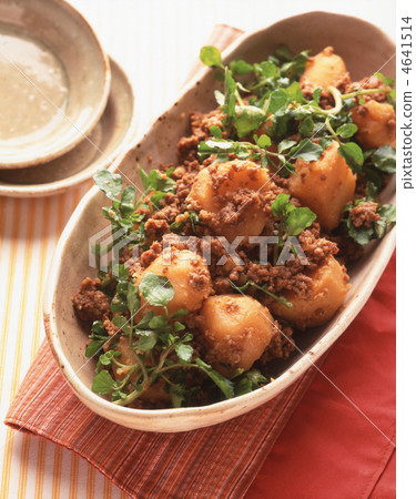 土豆和邋.. 土豆和邋.. 4641514