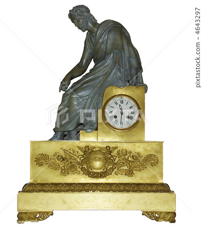 Ancient clock with a statue of the thinker 4643297