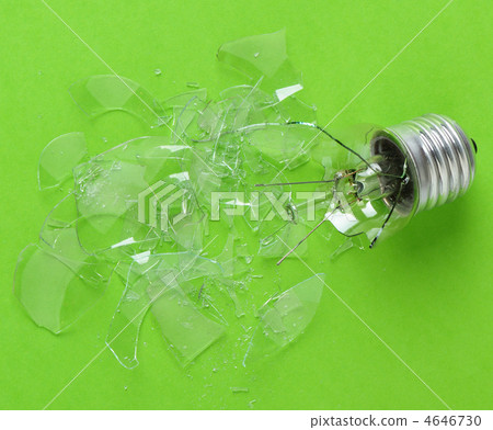 The broken bulb 4646730
