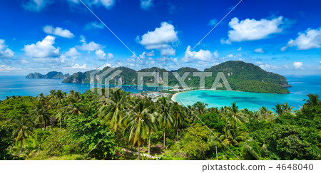 Panorama of tropical island 4648040