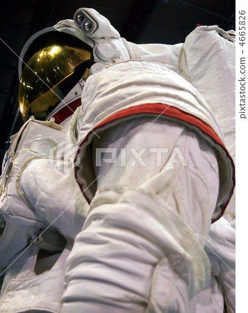 astronaut astronaut 4665826