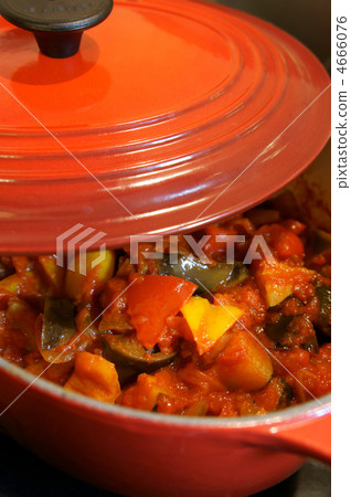 With Kaponata hot pot With Kaponata hot pot 4666076