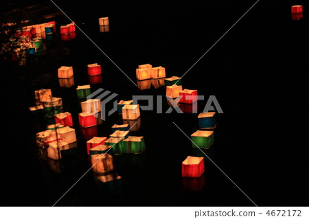 A lantern sink of Hirosawa pond 4672172