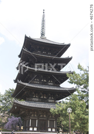 "Five-storied pagoda" at Kofukuji (Nara Prefecture Nara City Okichi-cho) 4674276