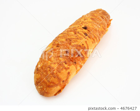 The ruddy long loaf of bread The ruddy long loaf of bread 4676427