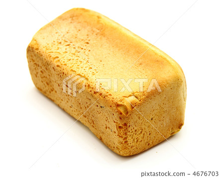 The ruddy long loaf of bread The ruddy long loaf of bread 4676703
