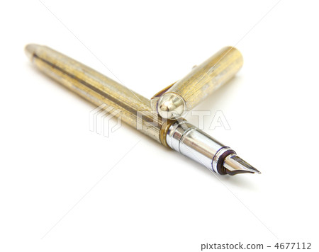 Old fountain pen isolated on white background Old fountain pen isolated on white background 4677112