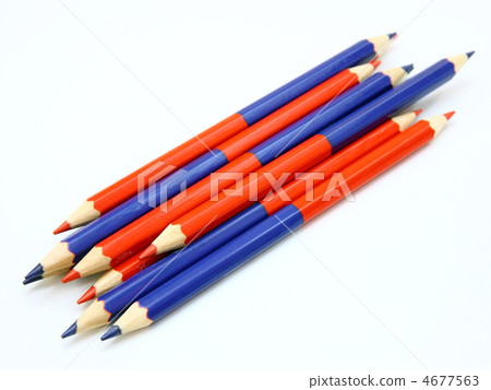 Colour pencils 4677563