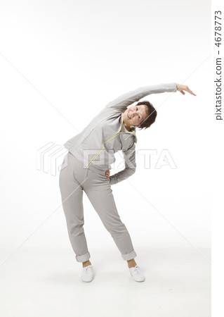 成熟年齡女士行使 成熟年齡女士行使 4678773