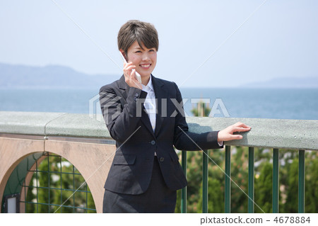 正在談判的婦女 4678884
