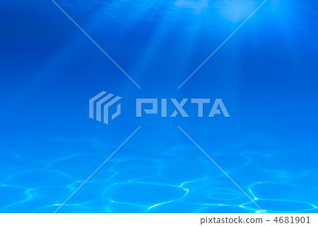 Underwater blue background 4681901