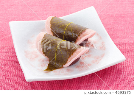Sakura mochi 4693575
