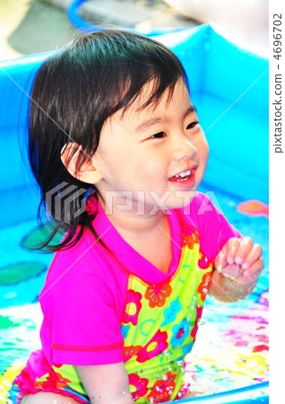 Kore is the best on a hot day Kore is the best on a hot day 4696702