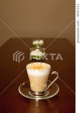 Cafe  4697221