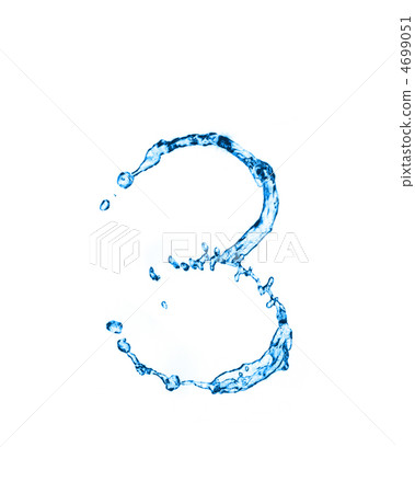 Water figures 4699051
