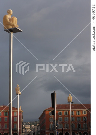 Massena square 4699732