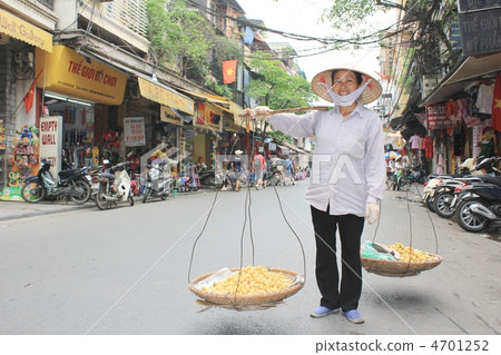 Aunt who is a son of Vietnam Aunt who is a son of Vietnam 4701252