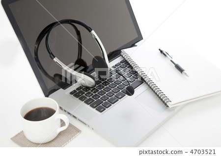 Headset and computer 4703521