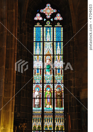 裡面布拉格城堡和聖Vitus大教堂 4704083