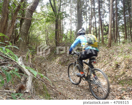 戶外運動 山地車 山路 4709315
