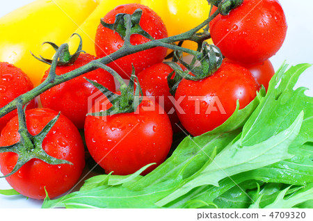 Fresh vegetables Paprika Tomato mizu 4709320