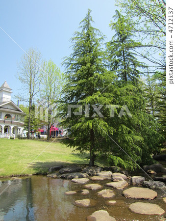 修善寺彩虹鄉（Suto toji）水邊 4712137